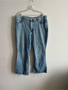 Good American Light Wash Cropped High Rise Kick Flare Raw-Hem Jeans